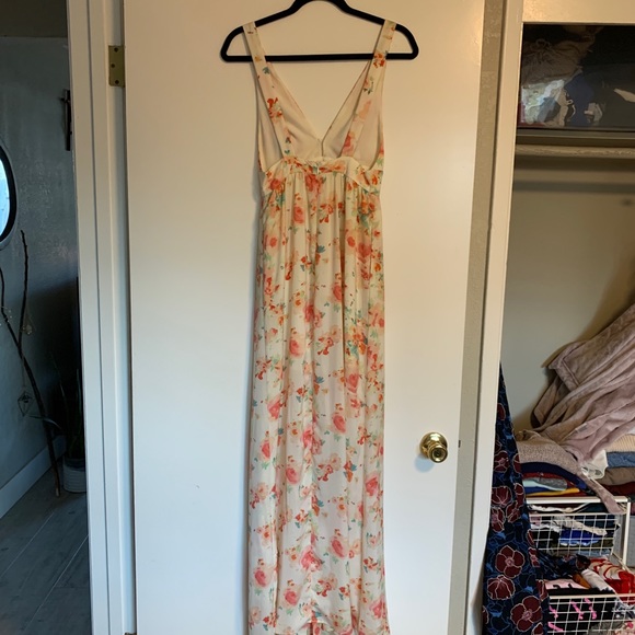 Zara Floral Dress - Picture 3 of 5